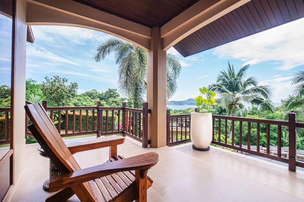 Villa Yariana Ocean Front - 7 Bedrooms Nai Harn Exterior foto